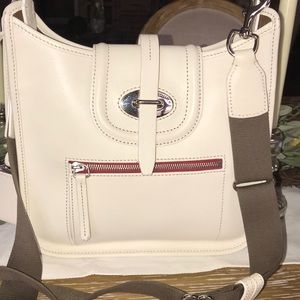Dooney &Bourke small front zip crossbody